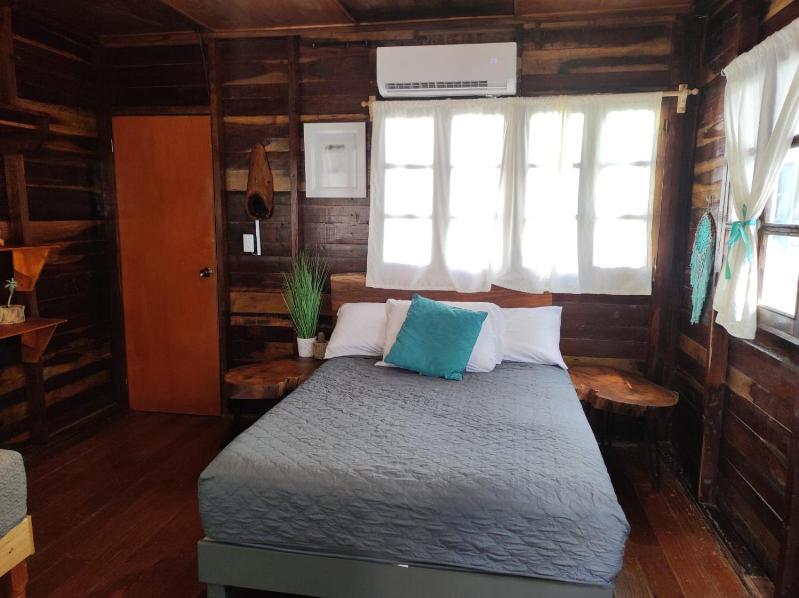 Cabana Con Muelle Privado En La Laguna De בקאלאר מראה חיצוני תמונה