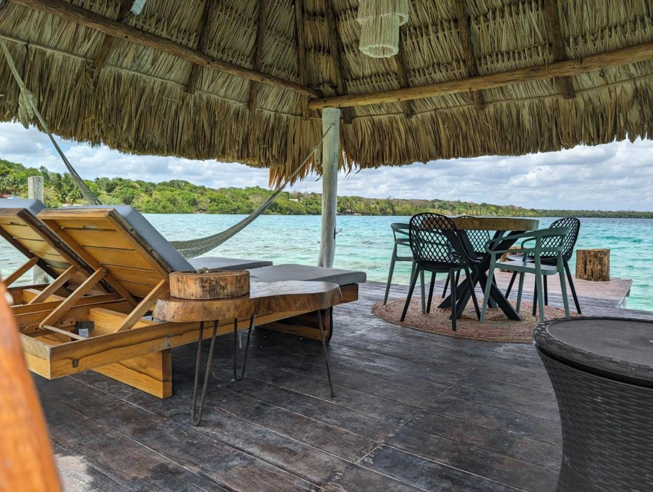 Cabana Con Muelle Privado En La Laguna De בקאלאר מראה חיצוני תמונה